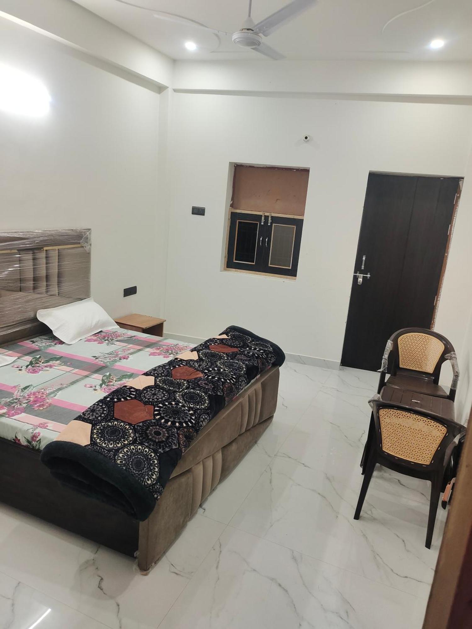 Bhavana Bhawan Hotel Vrindāvan Buitenkant foto