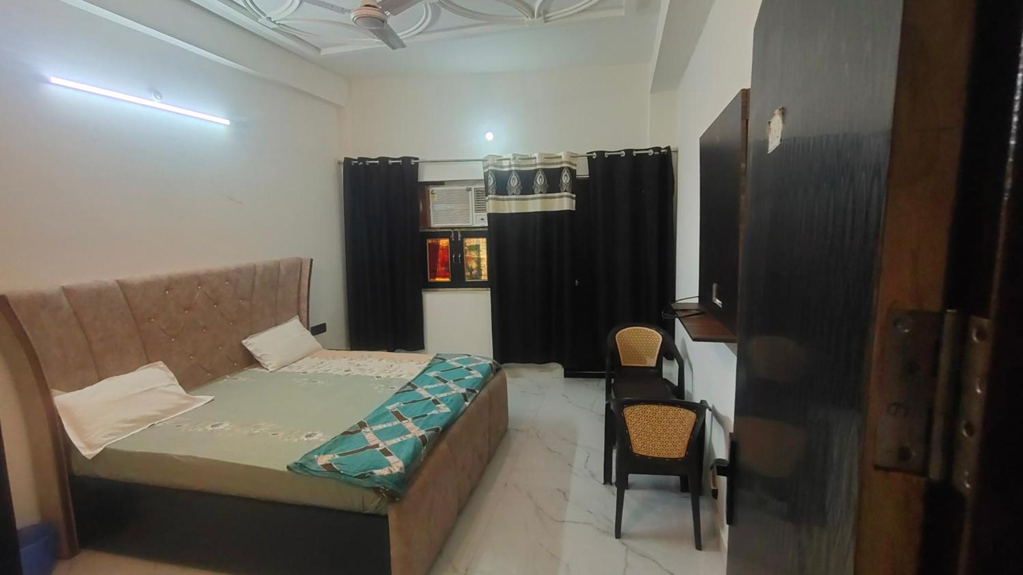 Bhavana Bhawan Hotel Vrindāvan Buitenkant foto